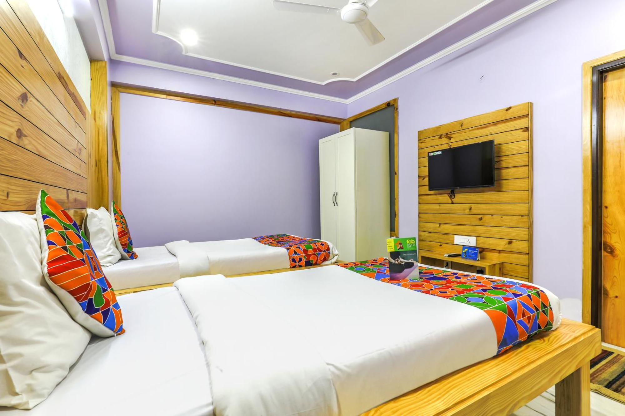 Jaipur The Lodge B&B ภายนอก รูปภาพ